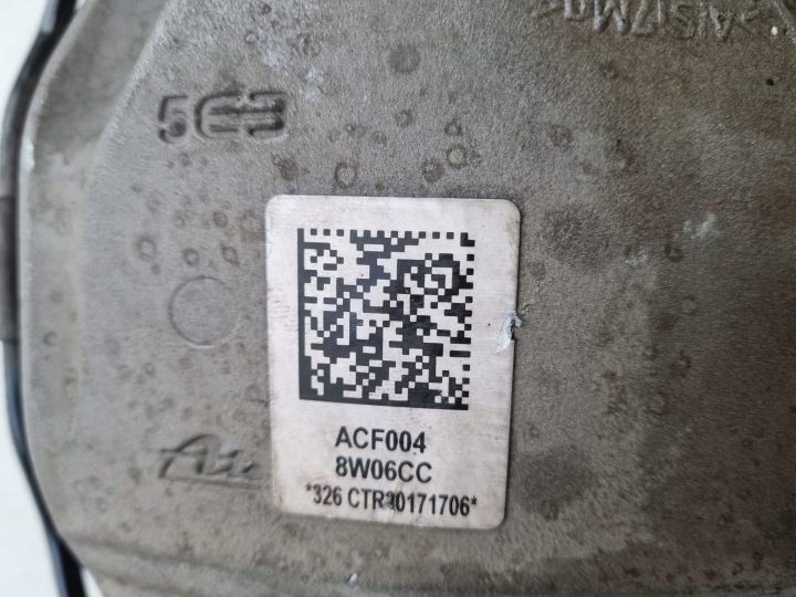 фото №5, Audi a4 b9 8w0 супорт гальмівний праве перед 8w06cc