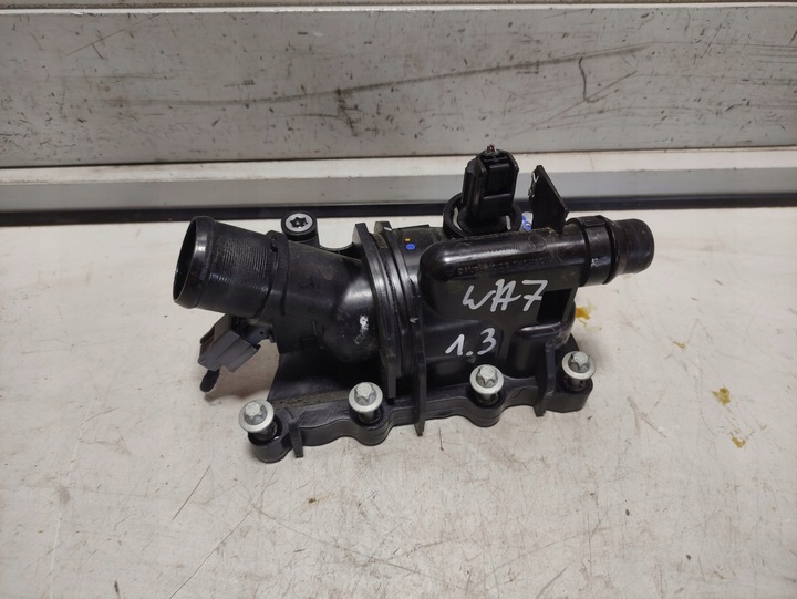 фото №1, Mercedes w177 корпус термостат 1.3 cgi