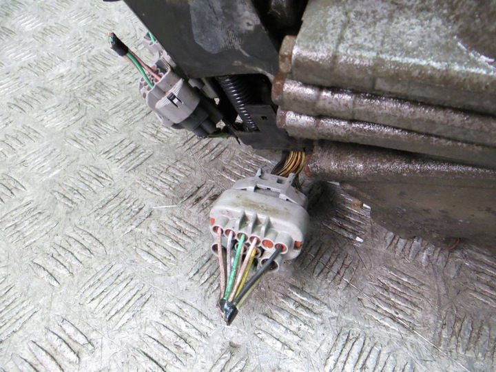 фото №10, Renault espace iv 3.5 коробка передач коробки передач su1.025 8200388221