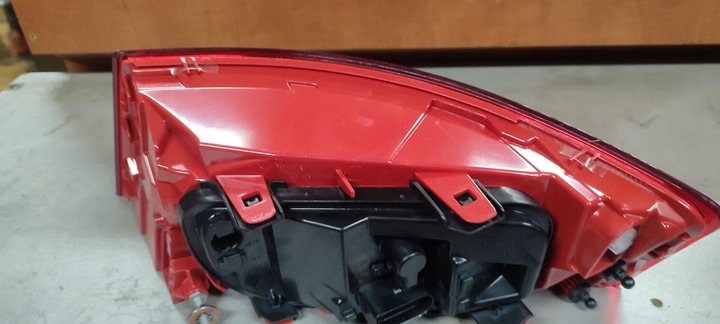 фото №7, Лампа з планка zarówkową левый зад задняя audi a6 c6 sedan рестайлинг 08-11r