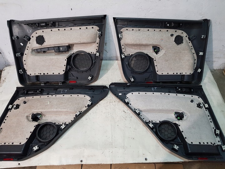 фото №16, Обшивки оббивка двері kpl vw golf v plus eu