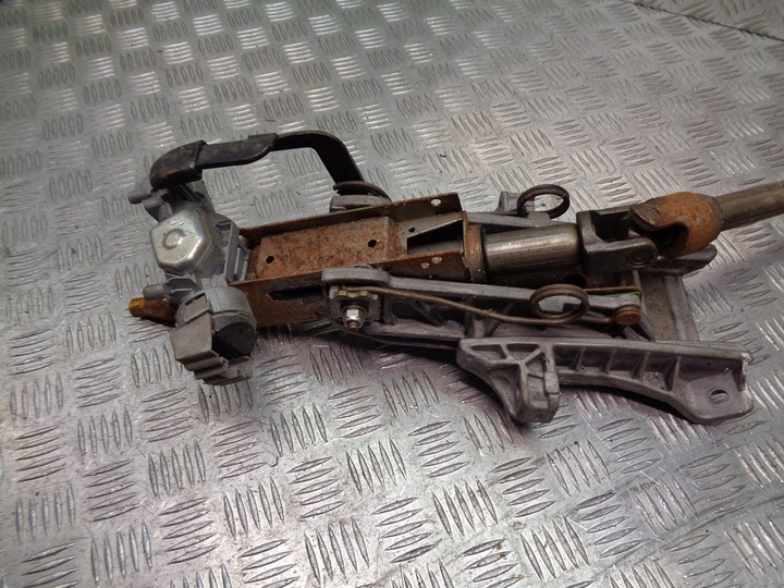 фото №1, Колонка рулевая замок зажигания mk4 7g9n3c529ad