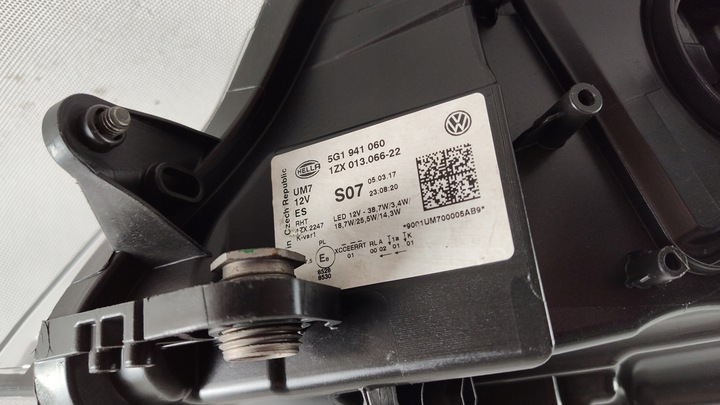 фото №12, Vw golf vii рестайлинг полный led правый 5g1 лампа правая фара правый