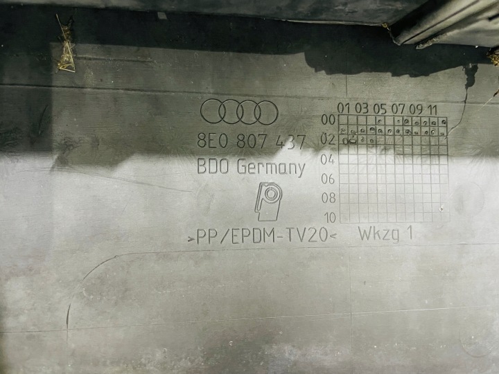 фото №12, Audi a4 b6 бампер перед передній 2001-2004 рік