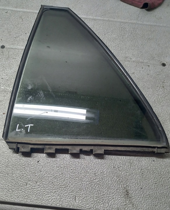 фото №1, Скло лівий зад трикутник toyota avensis t25 04r універсал