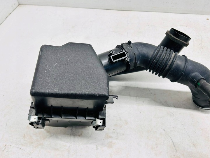 фото №9, Corolla e21 2.0 гибрид корпус фильтра воздуха уловитель резонатор