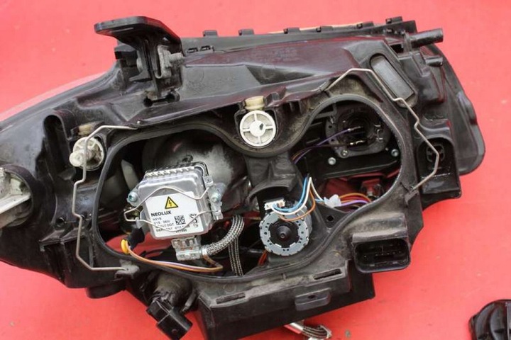 фото №8, Фара левый лампа перед ксенон eu 10019510 bmw e87 04-07