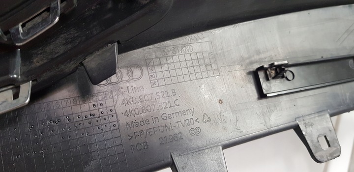 фото №14, Audi a6 c8 s-line спойлер накладка бампера 4k0807521b