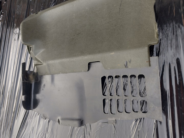 фото №8, Mercedes w123 защита pod ноги правая зелёная