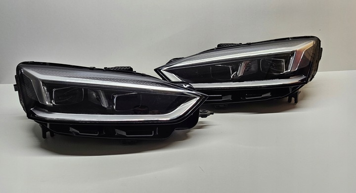 фото №1, Audi a5 s5 8w6 полный led фара левый правый лампа