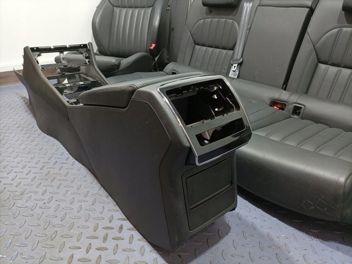 фото №6, Skoda superb iii универсал сиденья диван комплект кожа eu