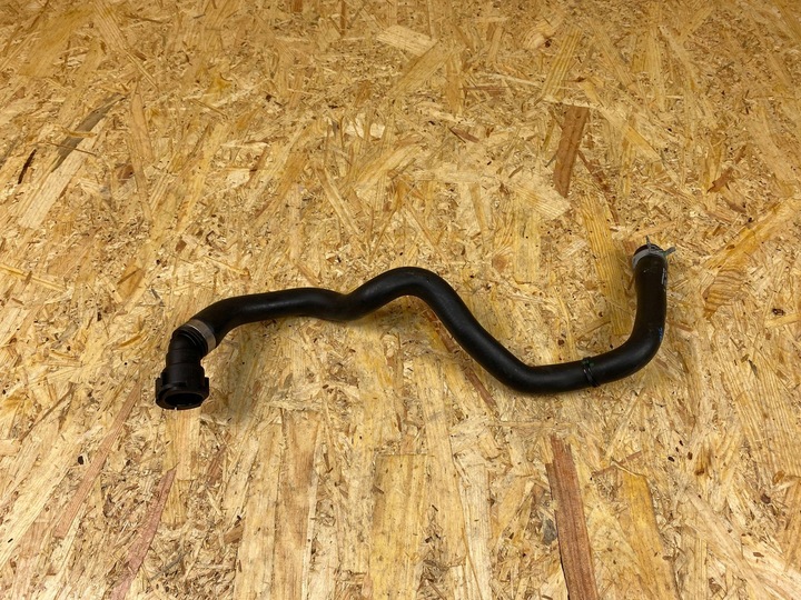 фото №7, Шланг труба шланг води volvo xc40 ii ev електрик polestar ii 2 32339835