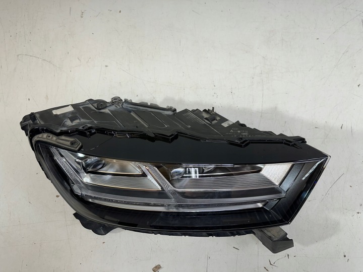 фото №9, Фара правая перед audi q7 4m полный led matrix комплектная демонтаж 4m0941036