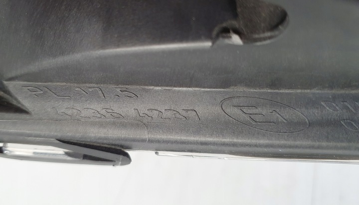 фото №14, Renault clio iv рестайлінг лампа перед права led eur org