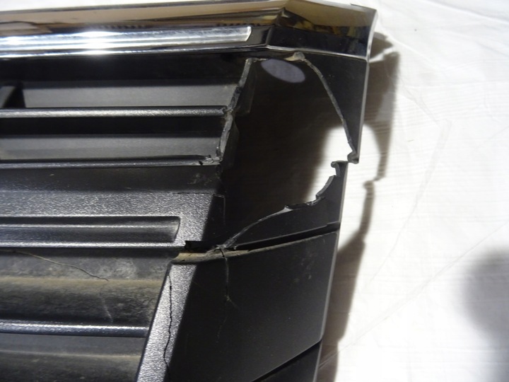 фото №3, Решітка решітка радіатора решітка радіатора емблема бампер перед vw crafter ii 2 7c0 7c0853653j