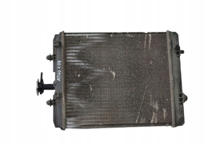 фото №8, Citroen c1 toyota aygo i peugeot 107 1.0 бензин радіатор основний  867560000