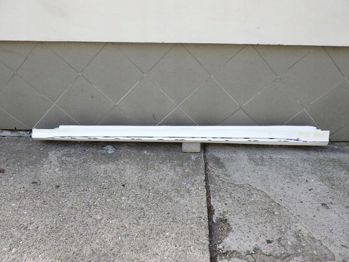 фото №1, Mercedes cla 118 w118 amg накладка порог планка левая