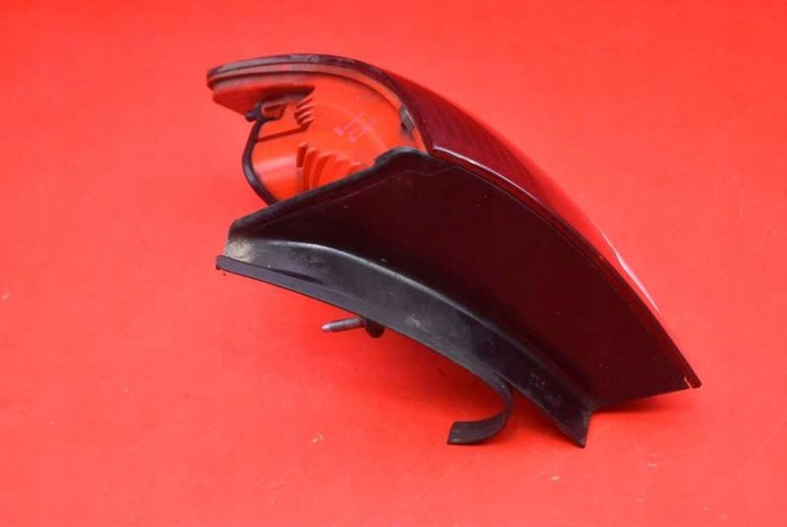 фото №7, Лампа правая зад задняя 89037746 audi a6 c6 универсал 04-08