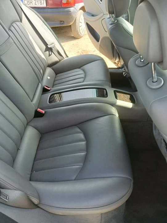 фото №7, Диван зад сидіння mercedes cls w219