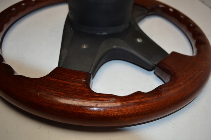 фото №14, Mercedes w116 r107 w107 w114 руль деревянная selm