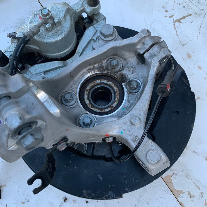 фото №12, Ліва поворотна опора амортизатор mcpherson  перед ступиця 543037546r 543206va0a megane v e-tech