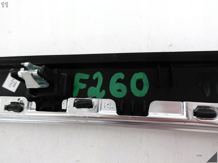 фото №12, Audi a5 s5 f5 8w6 a4 s4 8w0 b9 15- планка dekor консоли средней le2 uk