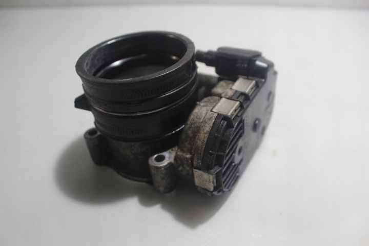 фото №1, Дроссельная заслонка mercedes c класс w204 1.8