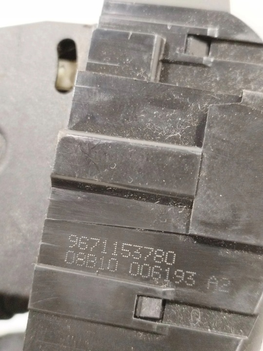 фото №7, Peugeot 308 sw 2009 замок дверь задних автомобилей грузовых