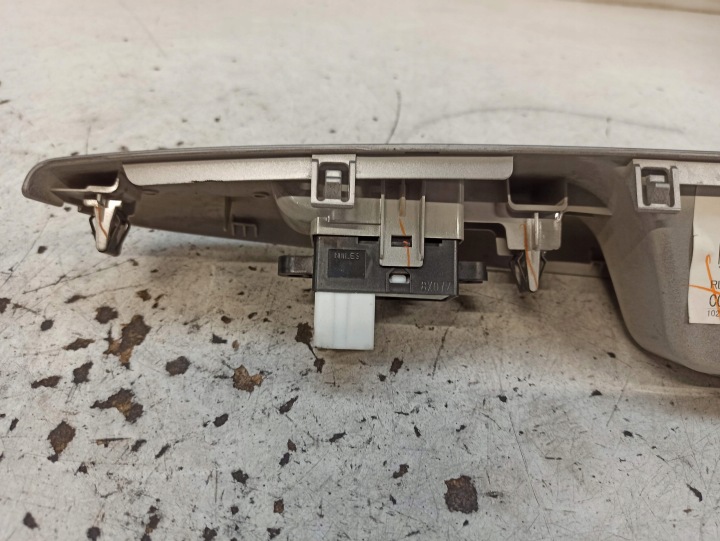 фото №14, Subaru impreza gh панель стекло левое зад 94266fg510