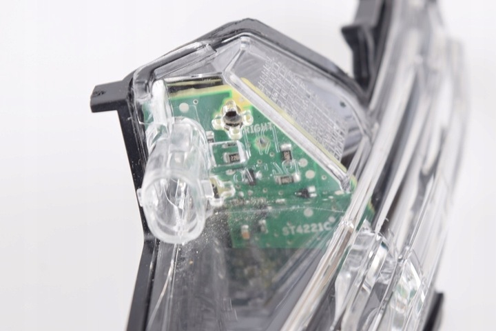 фото №11, Поворотник правого дзеркало audi q7 sq7 ii 4m0