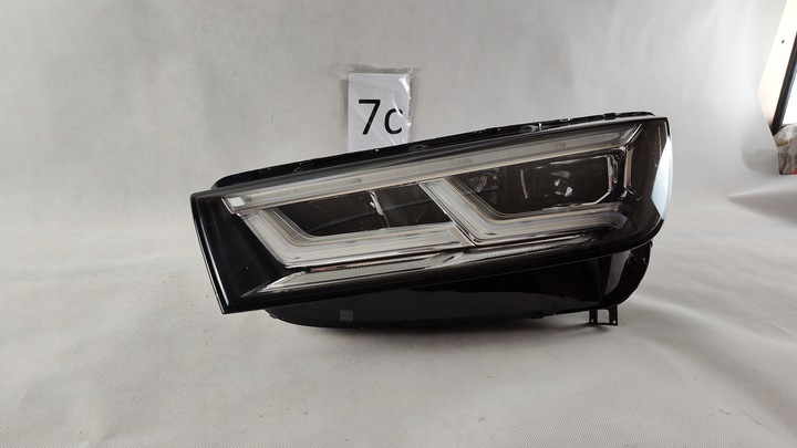 фото №1, Audi q5 80a повний led лівий фара лампа ліва