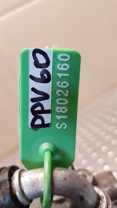 фото №6, Насос впрыскивающий 03l130755e vw golf vi a3 8p leon ii superb ii 1.6 tdi cay