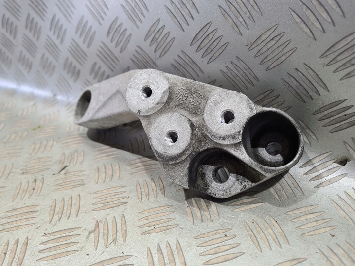 фото №3, Лапи кронштейн коробки коробки передач opel mokka 1.7 cdti