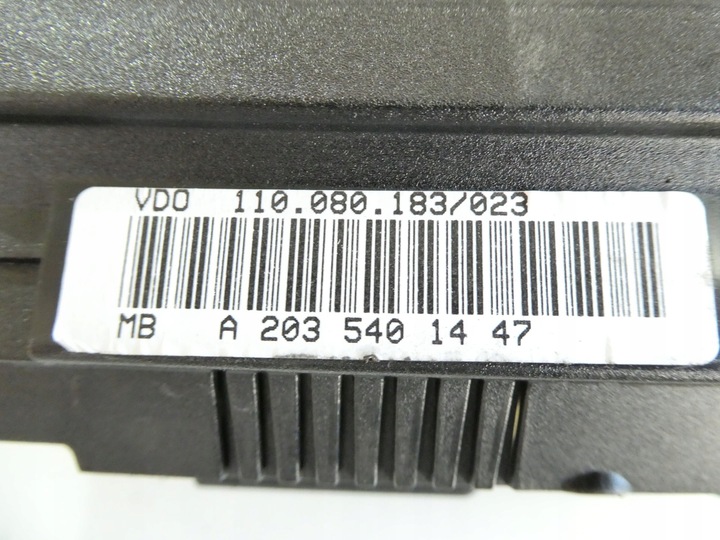 фото №5, Спідометр  прилади mercedes w203 2.2cdi a2035401447