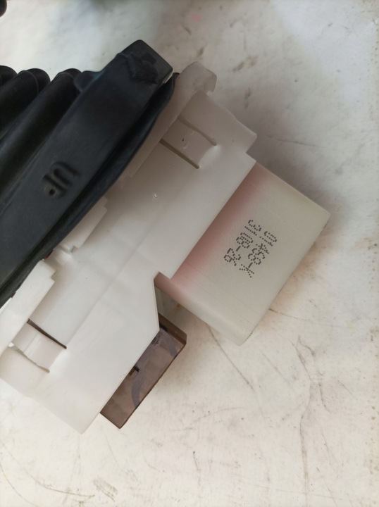 фото №12, Grand cherokee wk2 19 джгут двері лівий перед usa