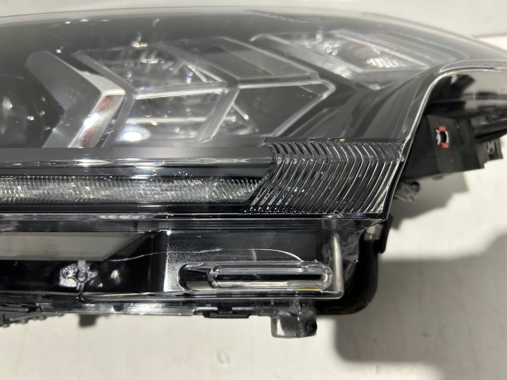 фото №12, Mitsubishi outlander iii рестайлинг фара правая полный led 4bx19 8301d3-32