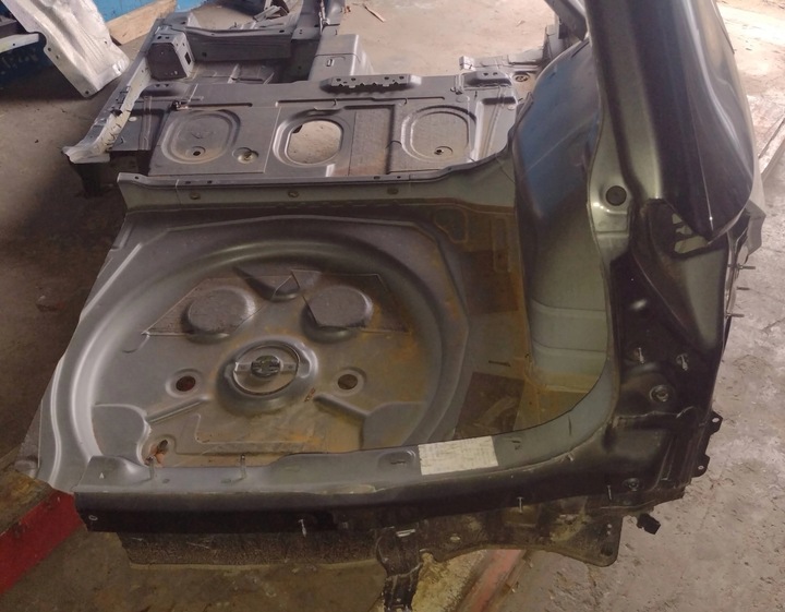 фото №3, Vw tiguan ii 5na четверть задняя правая зад