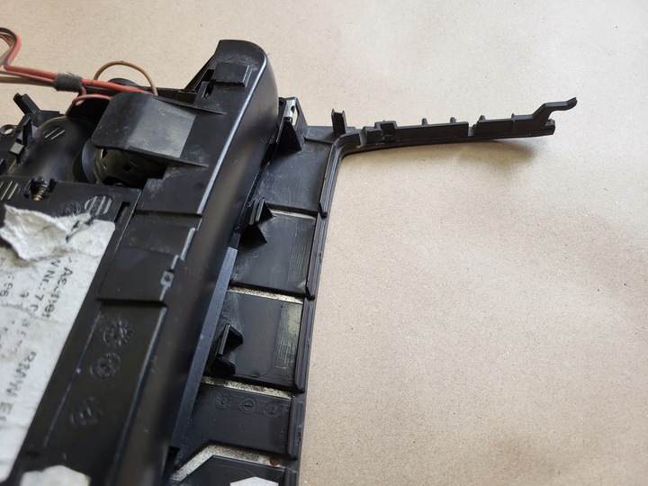 фото №16, Попільничка бардачок консолі панелі перед dekor тунелю bmw 1 e81 e82 e88 оригінальний номер