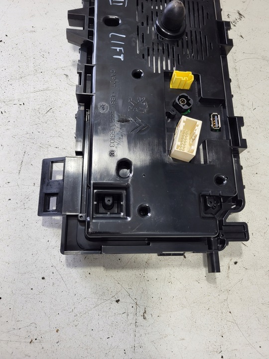 фото №6, Дисплей спидометр citroen c4 grand picasso ii рестайлинг 13-19r 9816824480