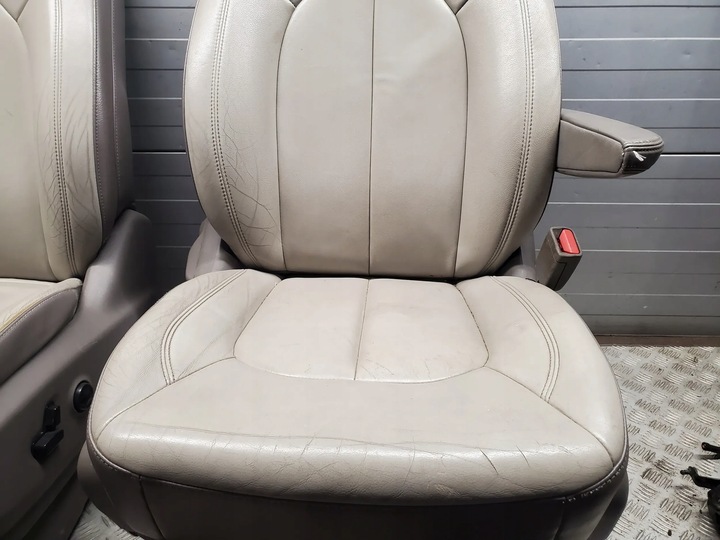 фото №12, Chrysler pacifica 2017 набор 2 szt спереди сиденья, сиденья oem