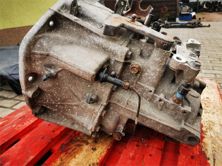 фото №6, Nissan qashqai j10 2.0 dci 2wd механическая кпп кпп / коробка передач
