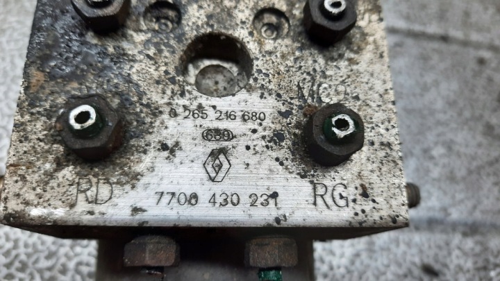 фото №7, Блок керування abs renault megane i 1.6b 99r 7700430231 0265216680