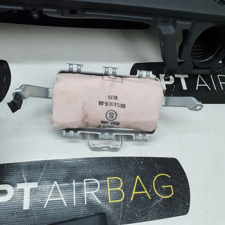 фото №8, Yaris iii панель консоль подушки ремені подушка безпеки