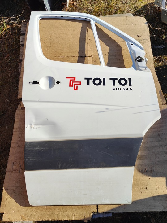 фото №1, Mercedes sprinter w907 дверь правые перед европа