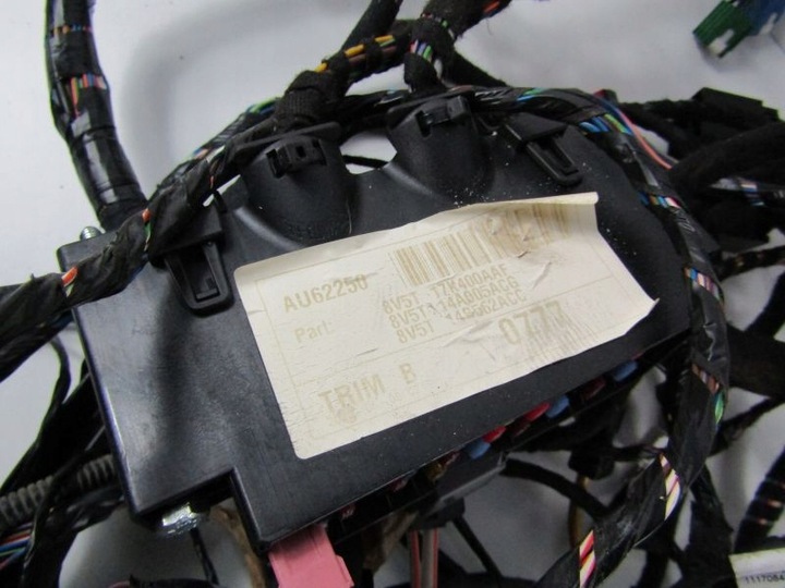 фото №13, Fiesta mk7 жгут установка интерьера панели 1.6tdc