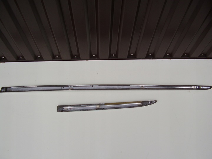 фото №5, Toyota corolla e21 планка двері ліва перед зад