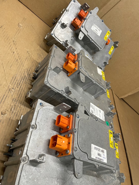 фото №5, Peugeot e 208 ii corsa f інвертор конвертер модуль 9842482880