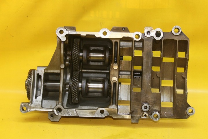 фото №7, Насос масла 8052011 bmw e90 e87 2.0d m47t