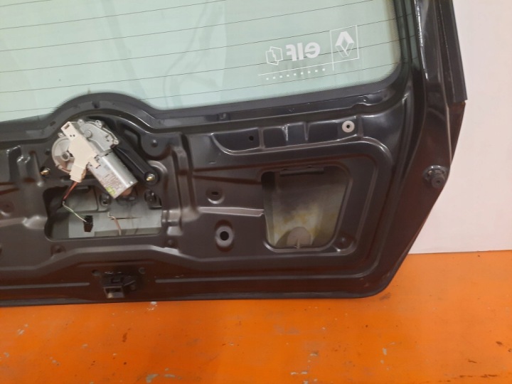фото №10, Renault clio 2 ii 3d рестайлінг 01-05 кришка багажника зад задня nv676