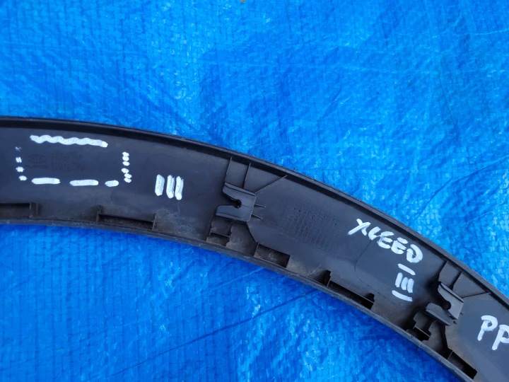 фото №9, Kia xceed x-ceed | молдинг правая крыльев перед накладка 87712-j7ca0